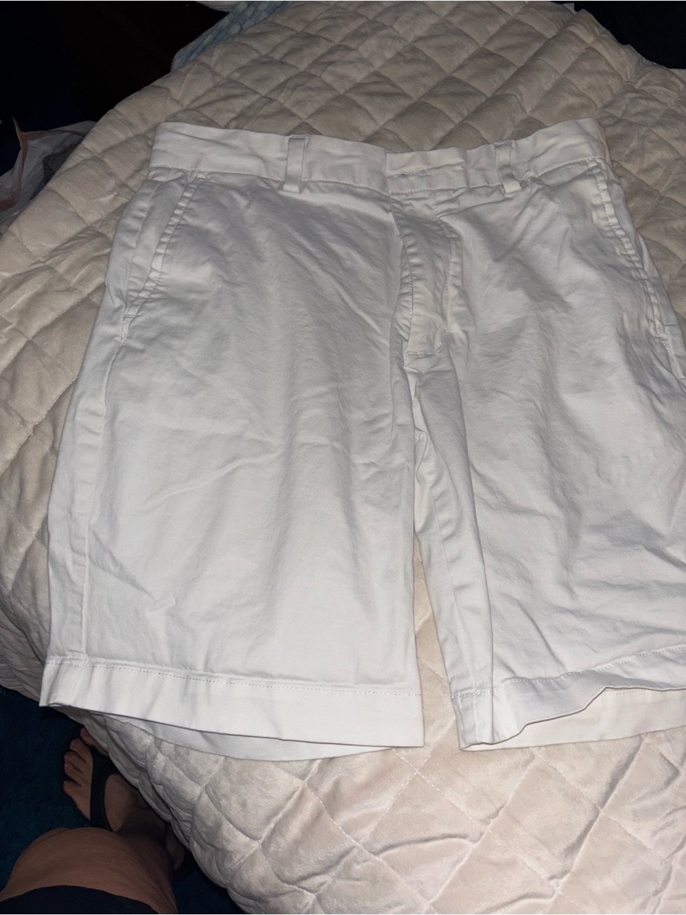 Vineyard Vines White Flat Front Chino Shorts